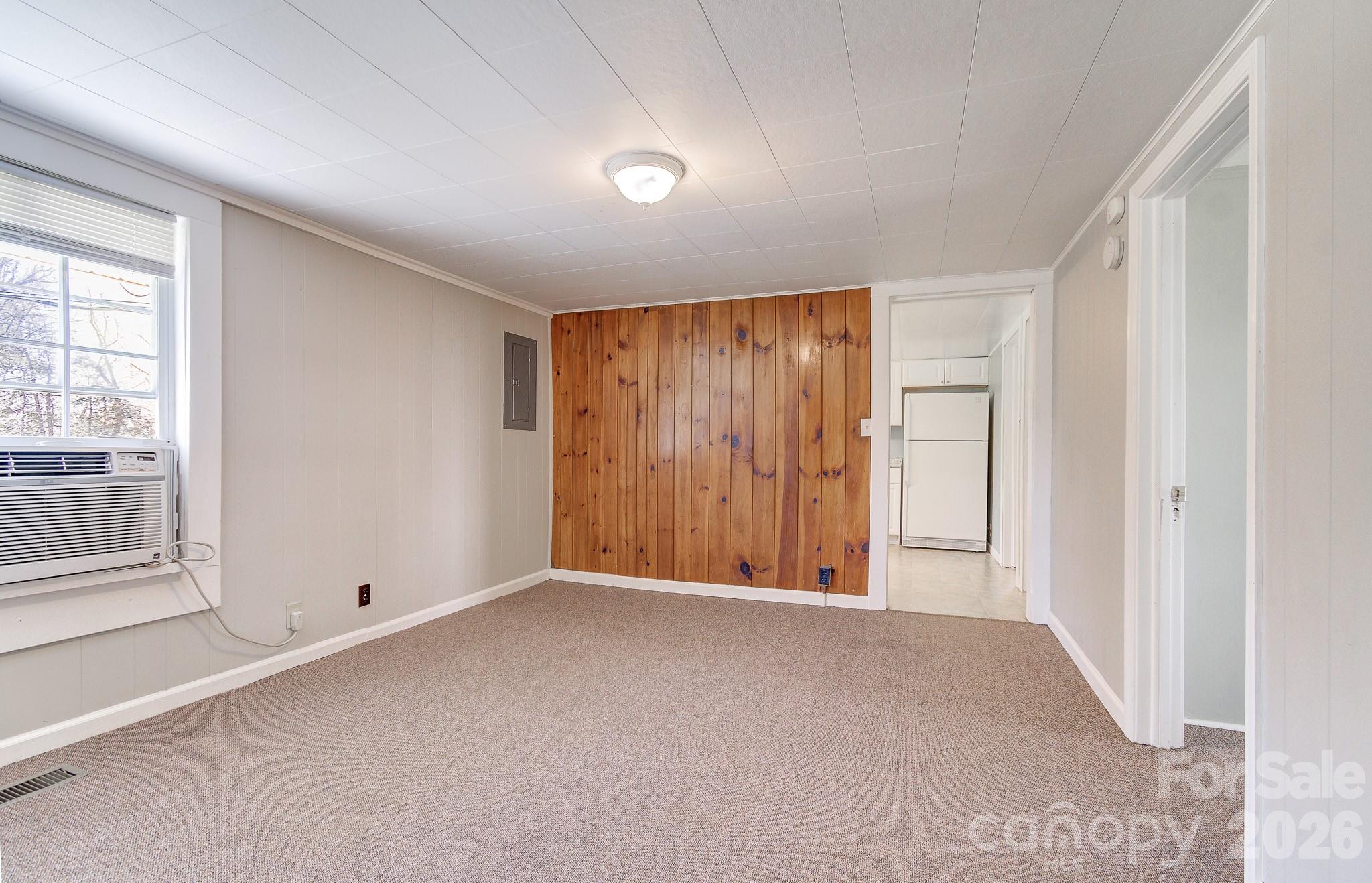 438 Loop Road Hendersonville NC 28792