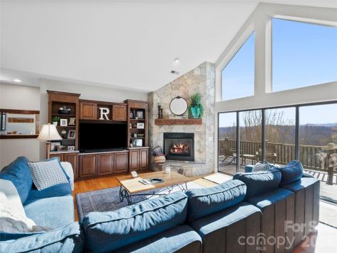 21 Sugar Maple Drive Mills River NC 28759