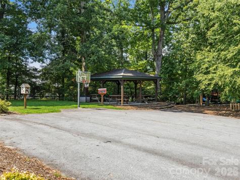 21 Sugar Maple Drive Mills River NC 28759