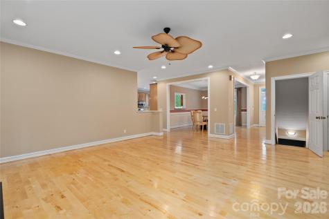 23 Clear Vista Drive Asheville NC 28805