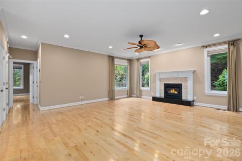 23 Clear Vista Drive Asheville NC 28805