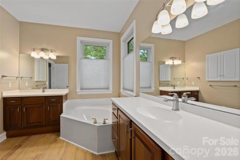 23 Clear Vista Drive Asheville NC 28805