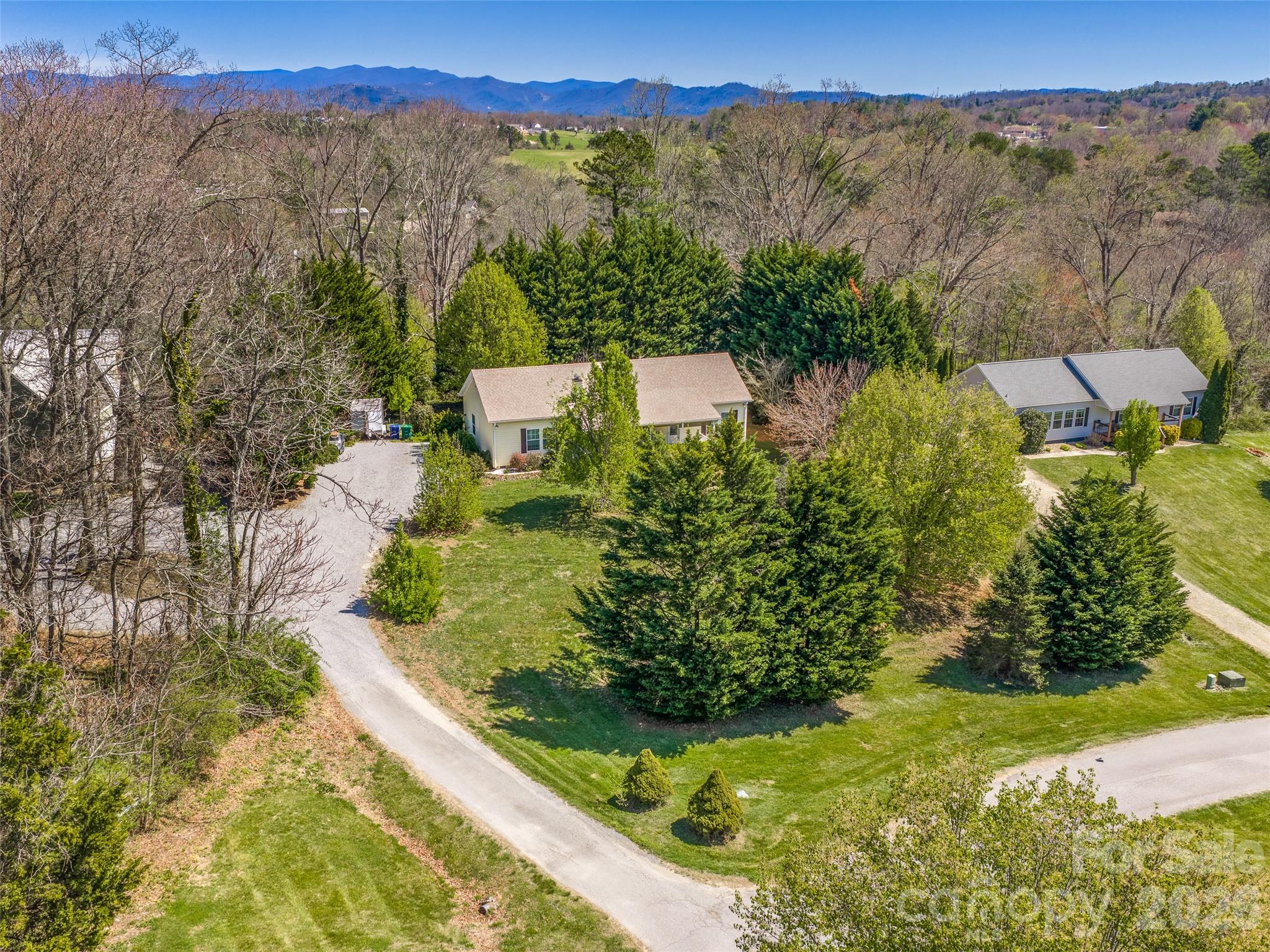 8 Jackson Cove Road Leicester NC 28748