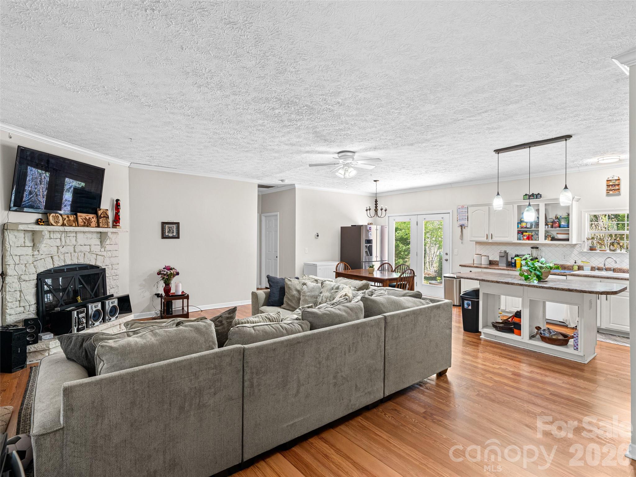 8 Jackson Cove Road Leicester NC 28748