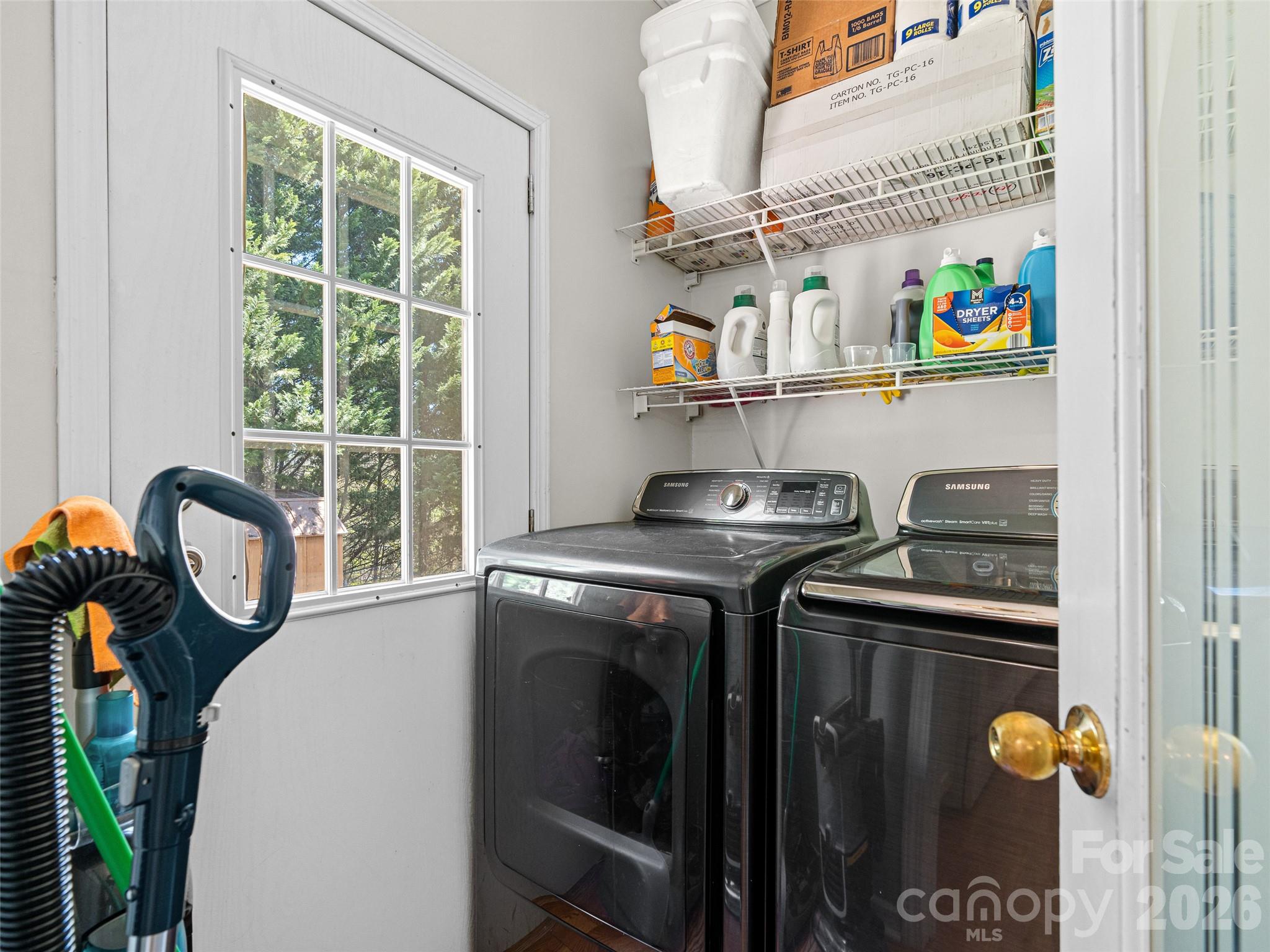 8 Jackson Cove Road Leicester NC 28748