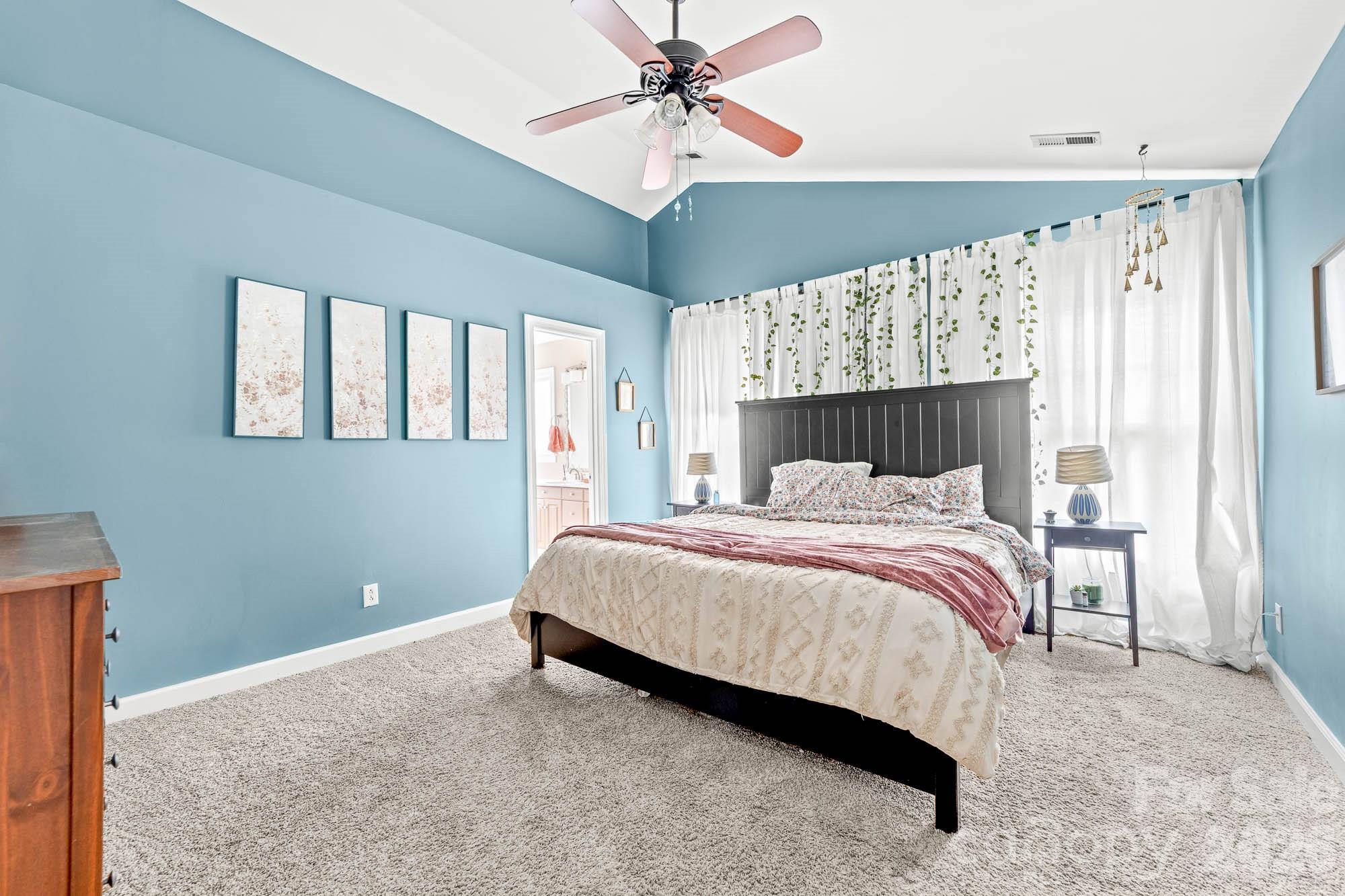 9907 Davis Lake Parkway Charlotte NC 28269
