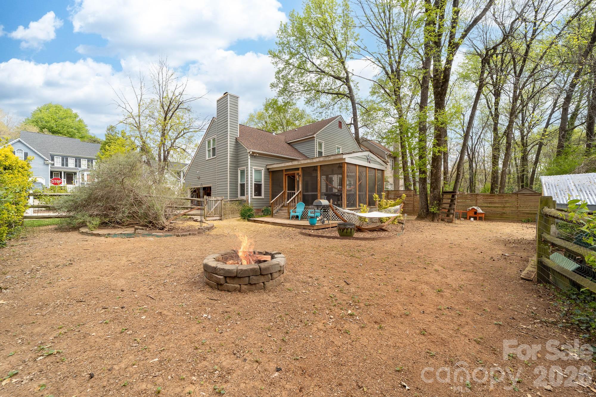 9907 Davis Lake Parkway Charlotte NC 28269