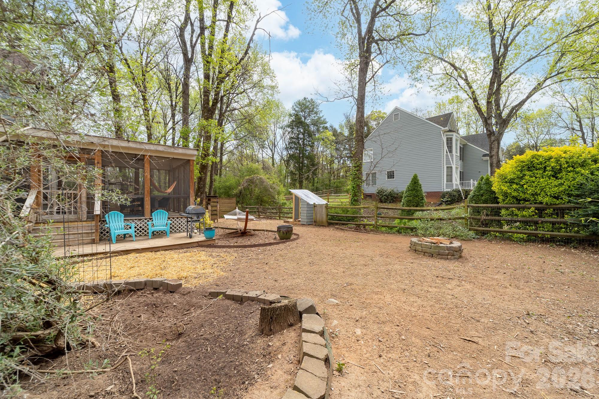 9907 Davis Lake Parkway Charlotte NC 28269