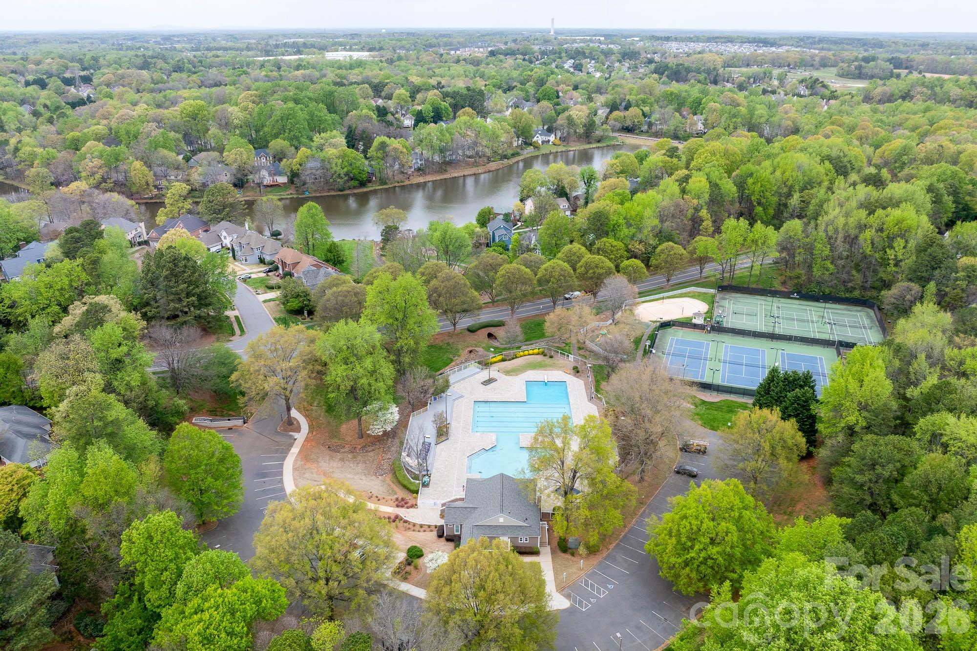 9907 Davis Lake Parkway Charlotte NC 28269