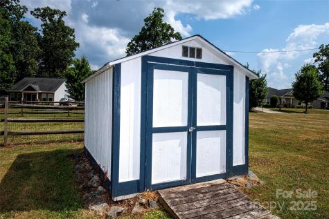 1525 Perfection Avenue Belmont NC 28012