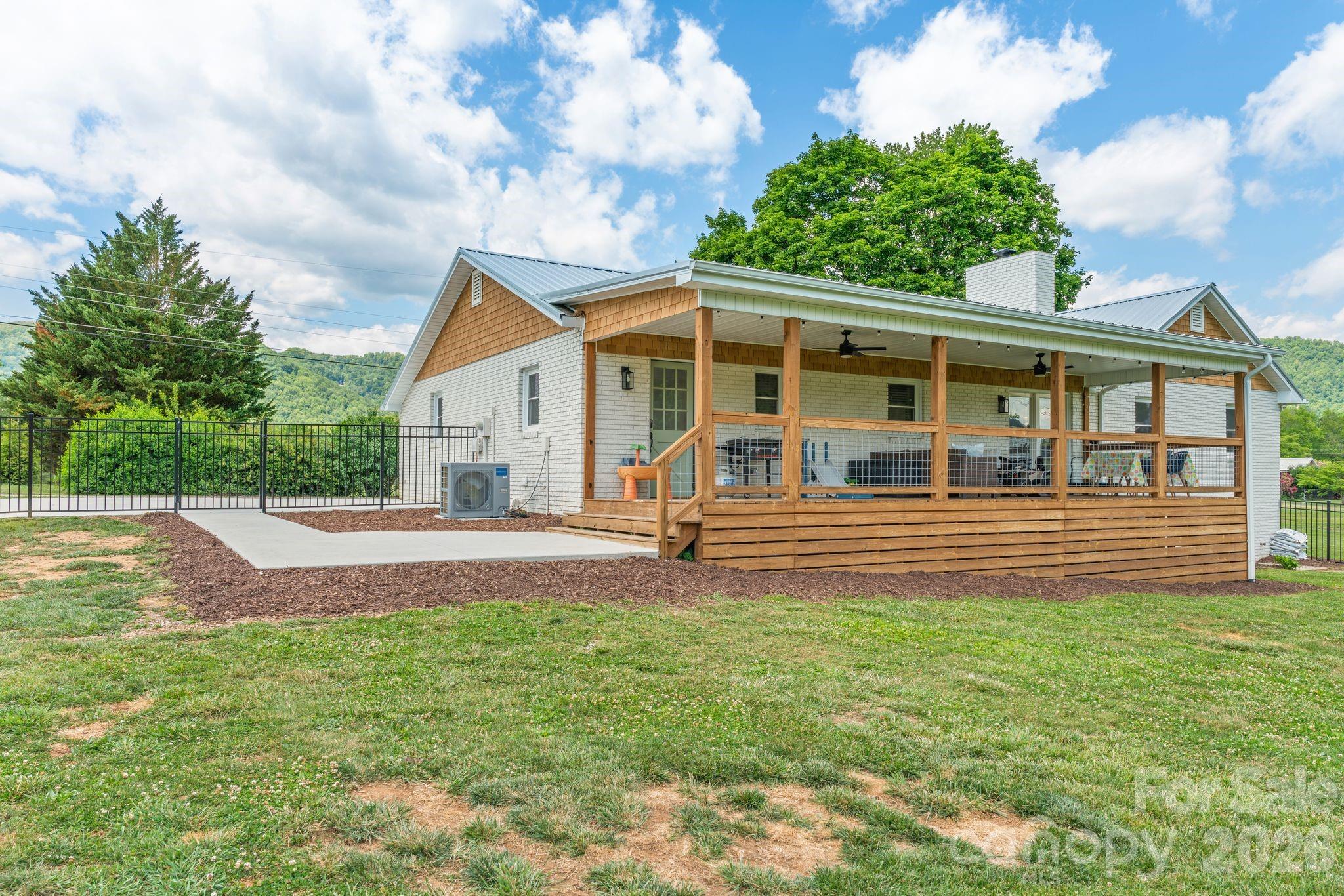 97 Paul Holland Road Canton NC 28716