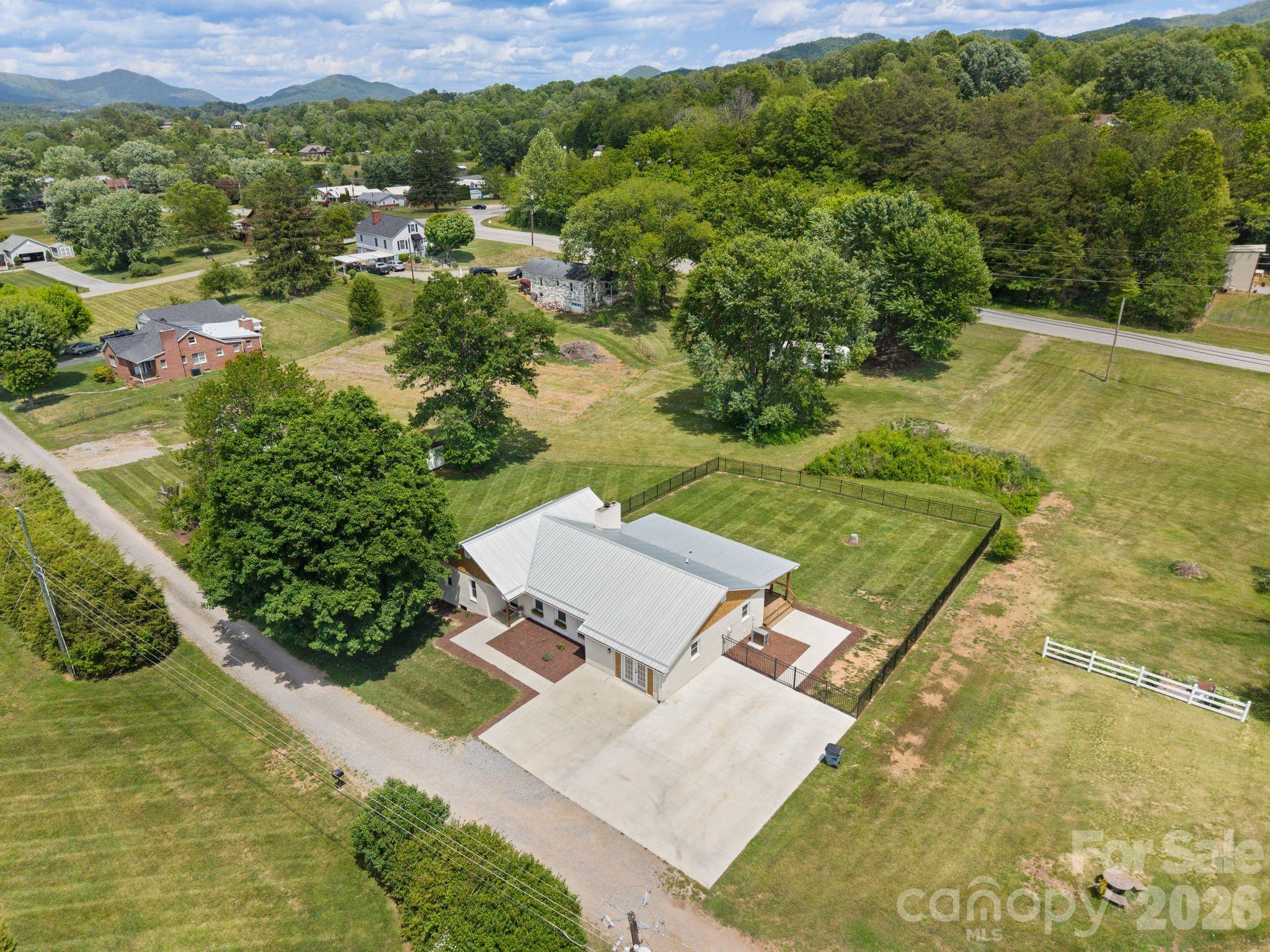 97 Paul Holland Road Canton NC 28716