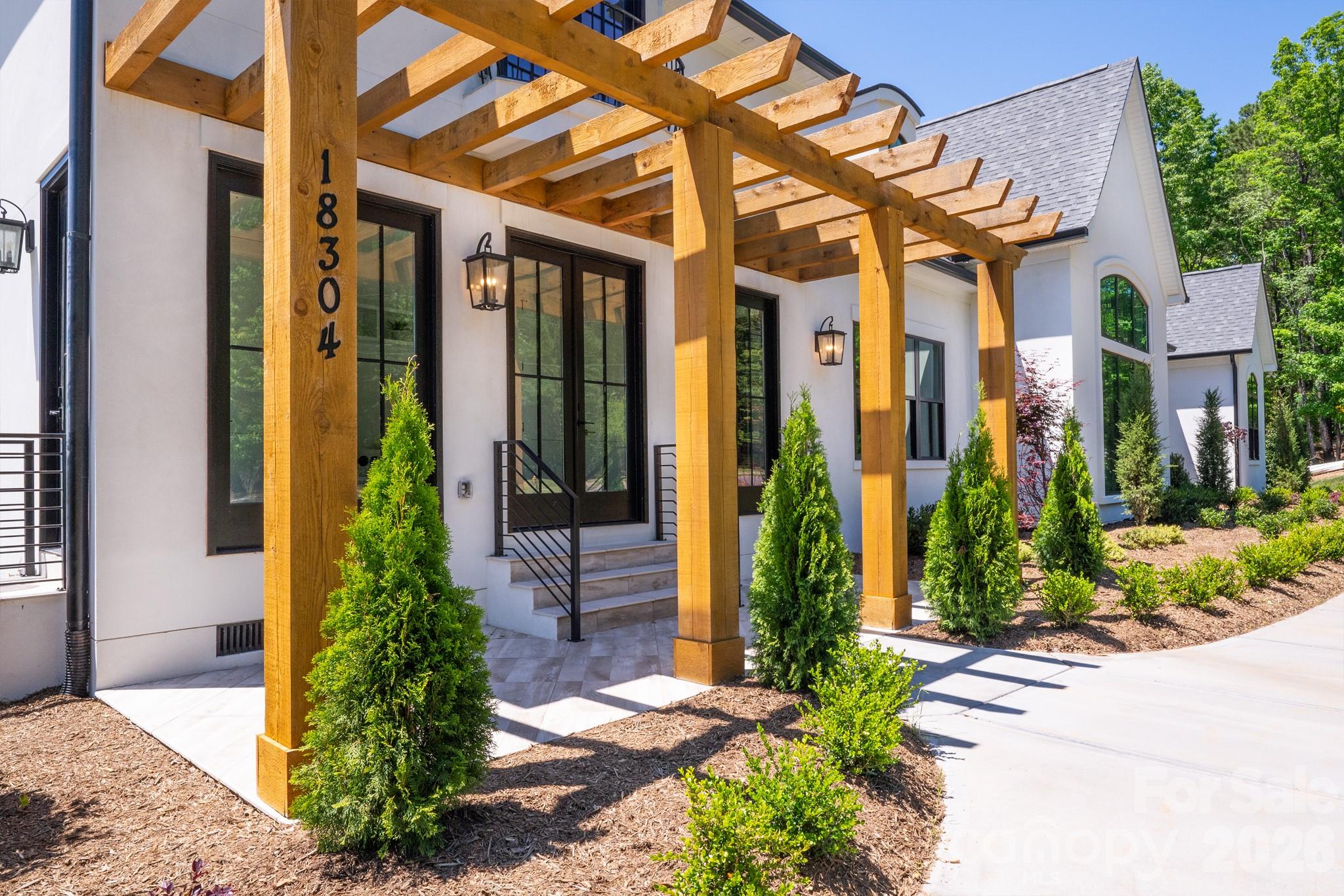 18304 Rosapenny Road Charlotte NC 28278