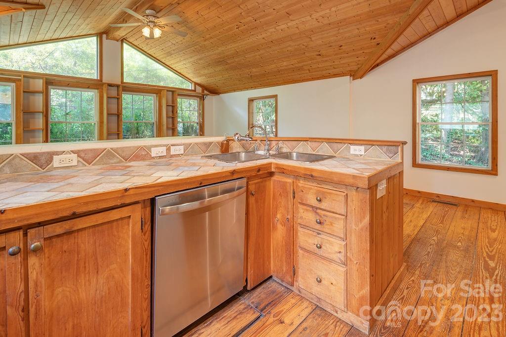 134 Onteora Boulevard Asheville NC 28803