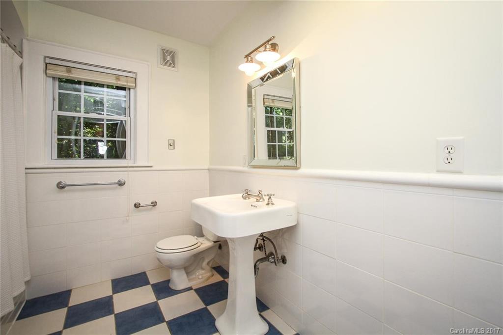 2838 Chelsea Drive Charlotte NC 28209