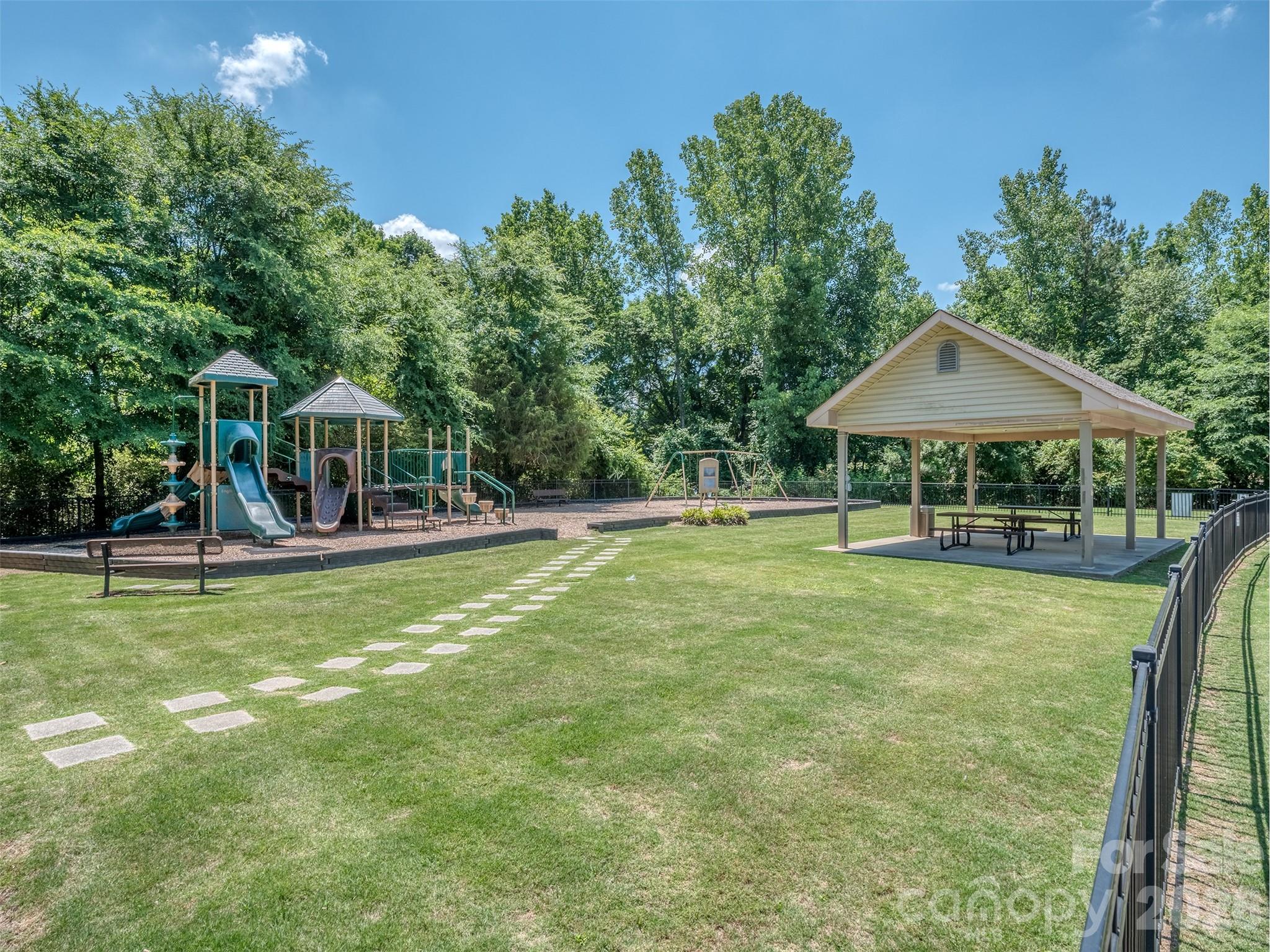 6167 Four Wood Drive Matthews NC 28104