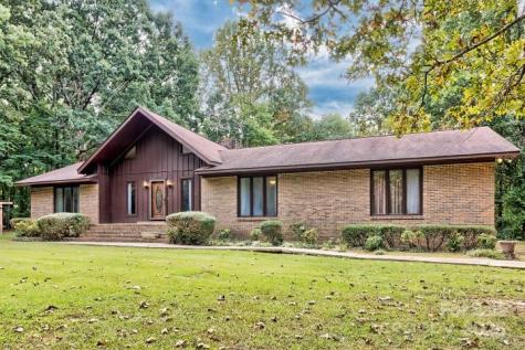 3966 Red Doc Road Lancaster SC 29720
