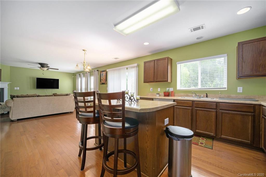 160 Ranlo Avenue Gastonia NC 28054