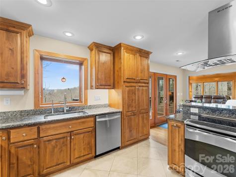 67 Ossarooga Court Brevard NC 28712