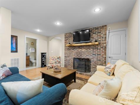 67 Ossarooga Court Brevard NC 28712