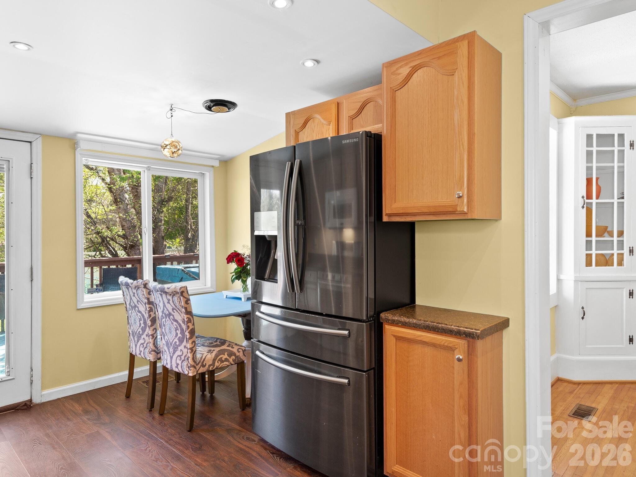1614 Ridgewood Boulevard Hendersonville NC 28791