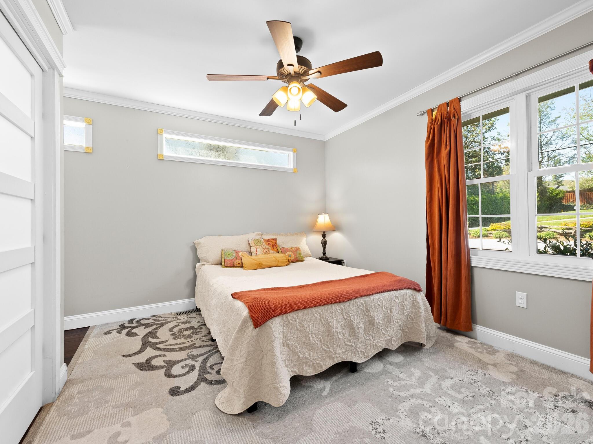1614 Ridgewood Boulevard Hendersonville NC 28791