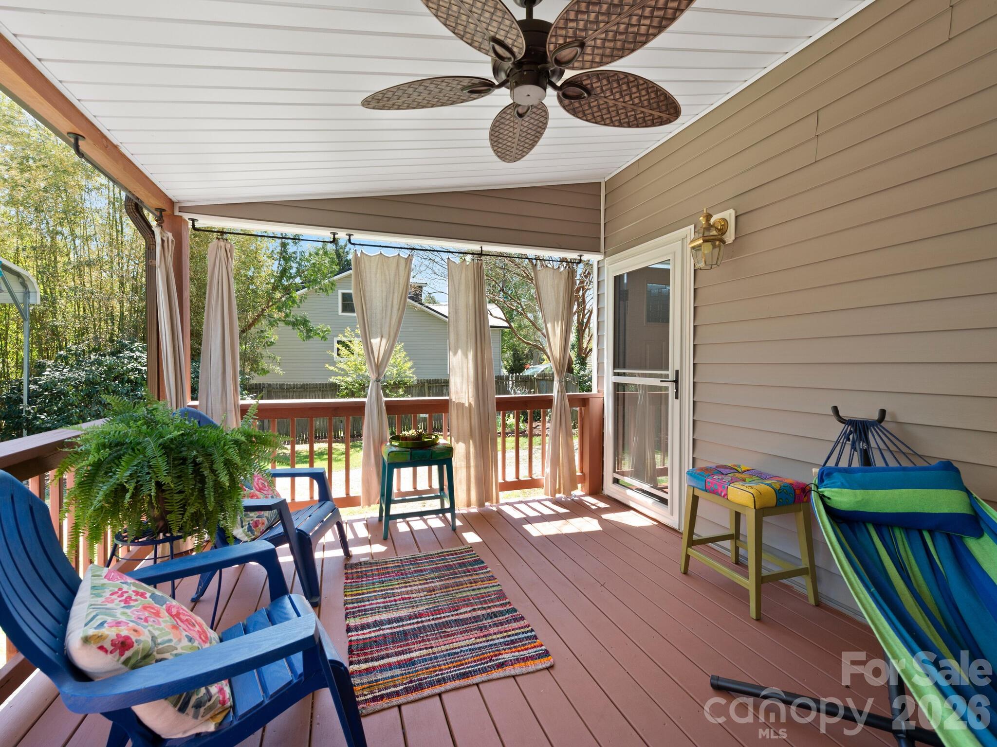 1614 Ridgewood Boulevard Hendersonville NC 28791