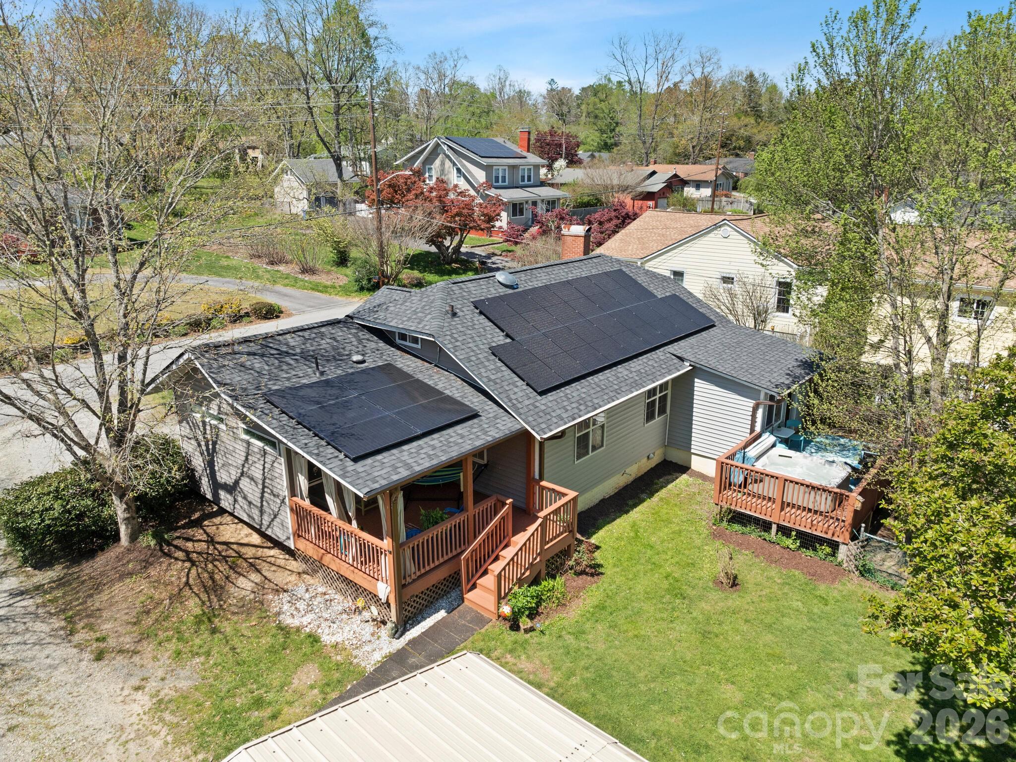 1614 Ridgewood Boulevard Hendersonville NC 28791