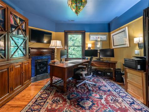 9 West Street Extension Asheville NC 28801