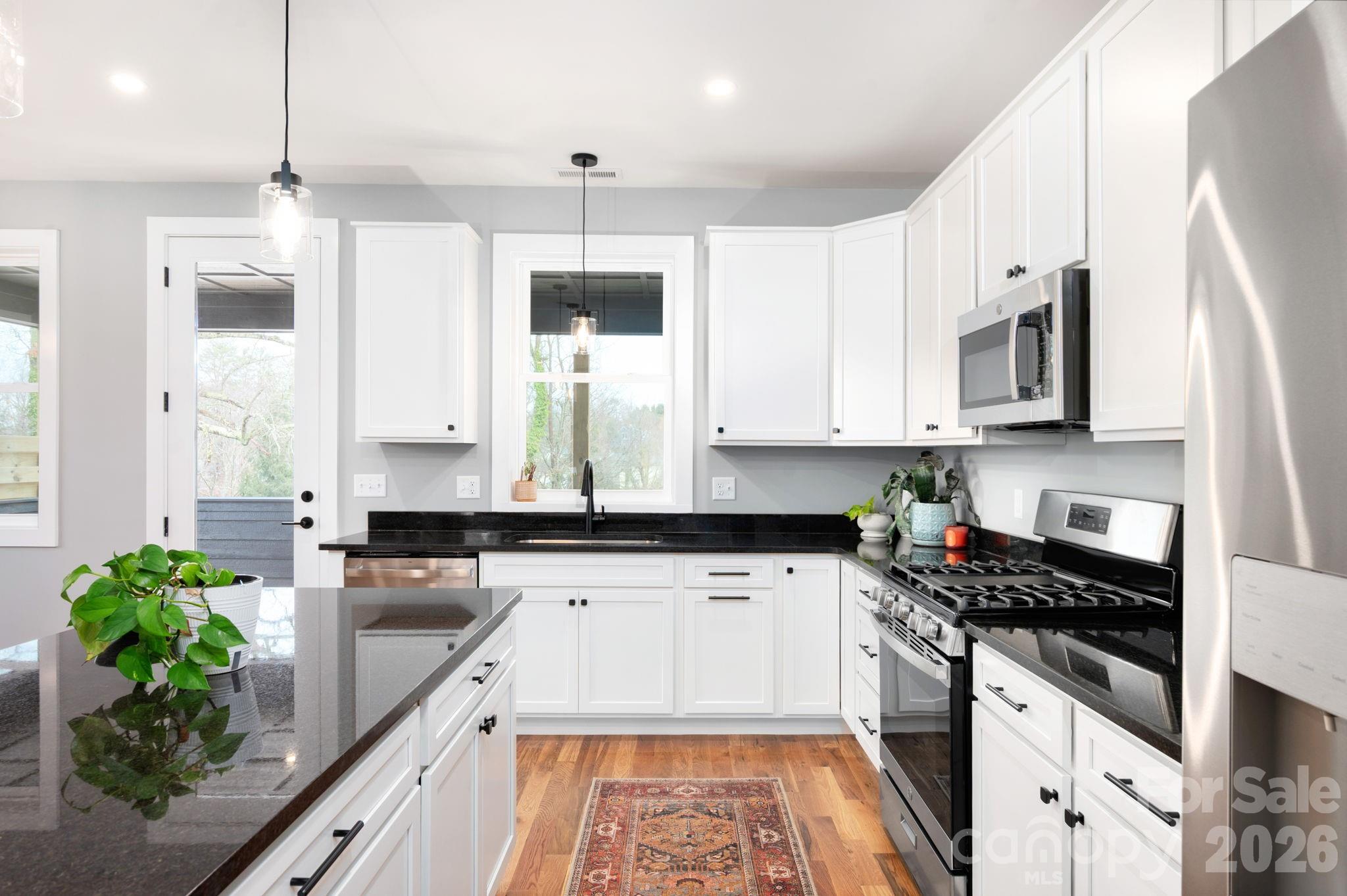 69 Vandalia Avenue Asheville NC 28806