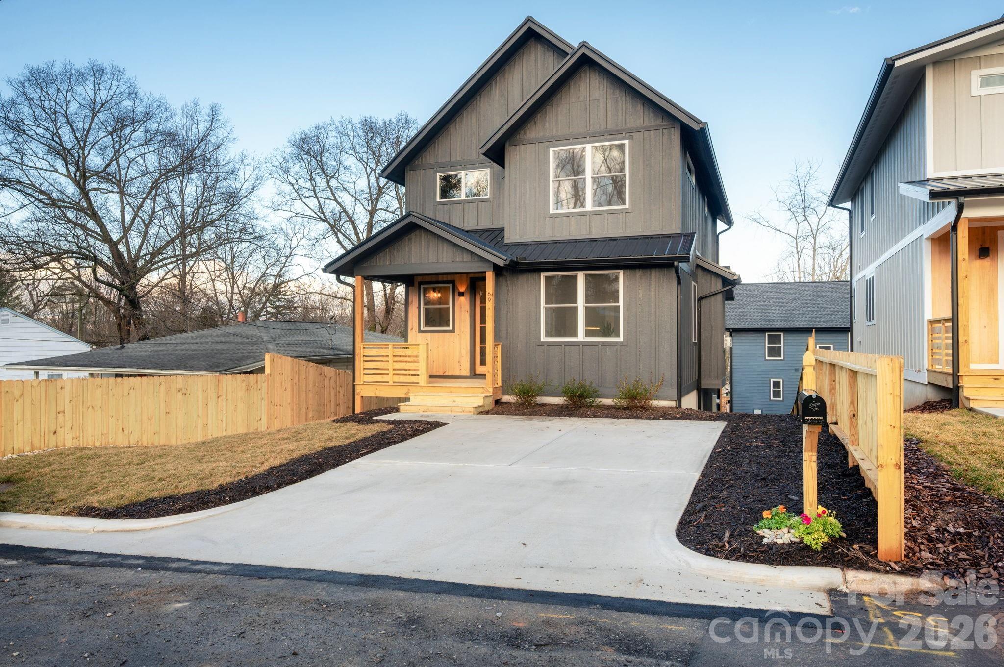 69 Vandalia Avenue Asheville NC 28806