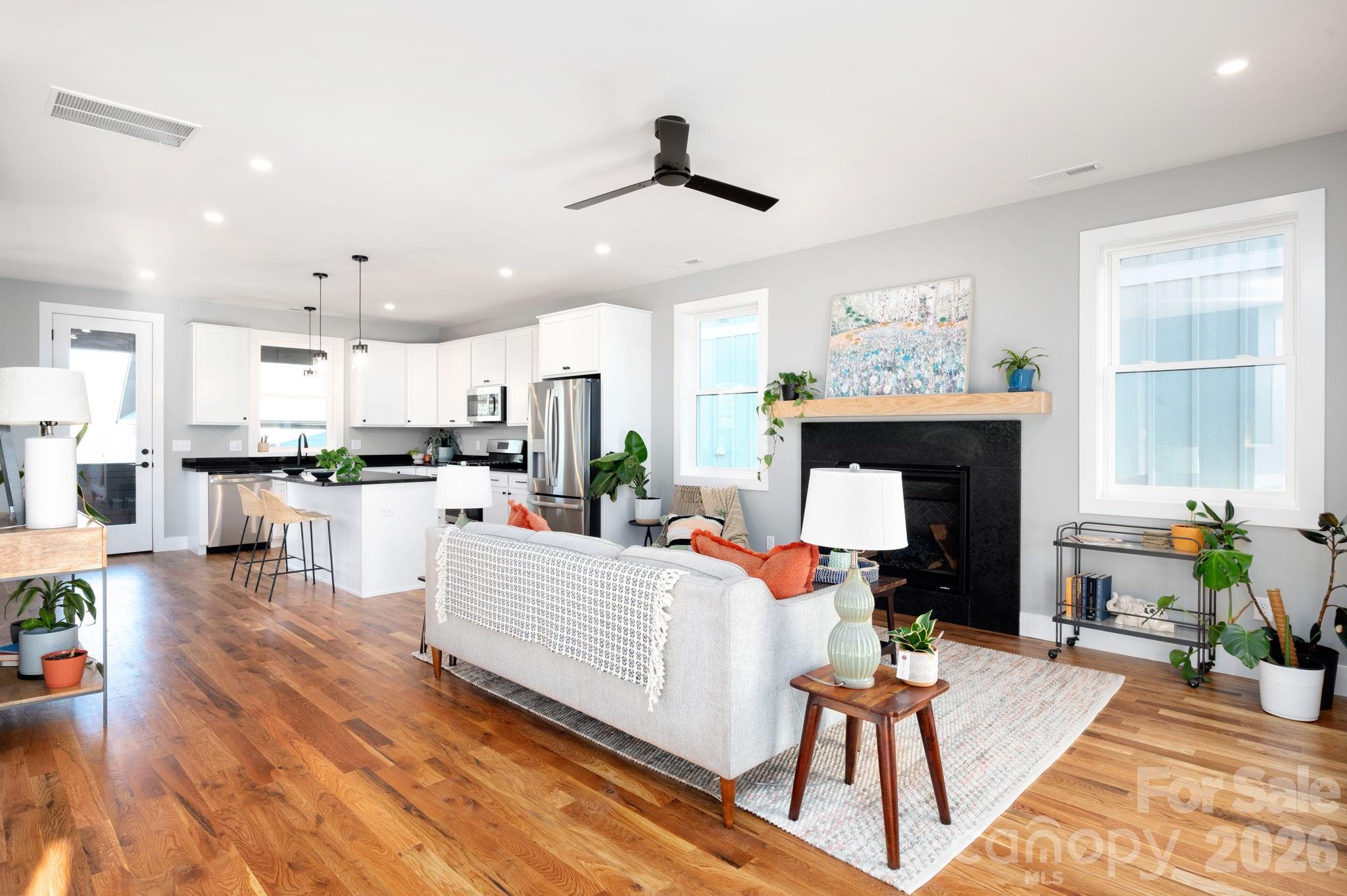 69 Vandalia Avenue Asheville NC 28806