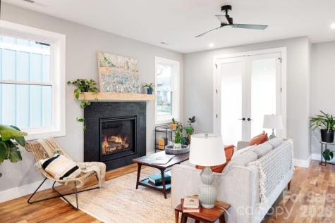 69 Vandalia Avenue Asheville NC 28806