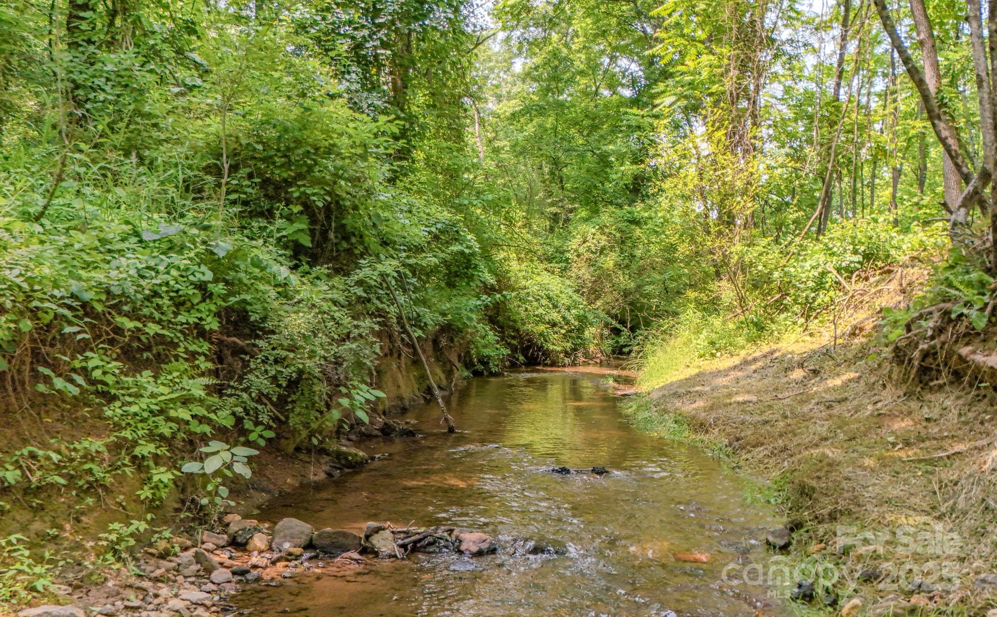 136 Old County Home Road Asheville NC 28806