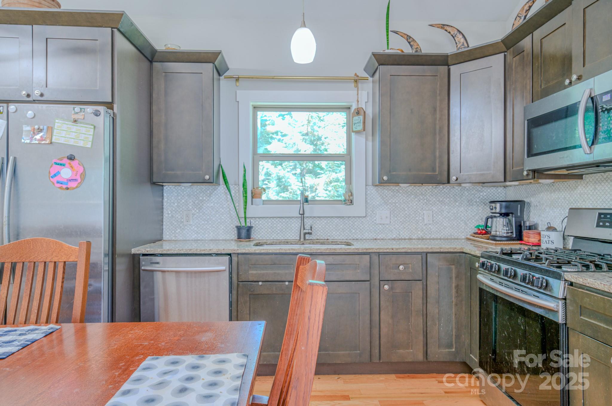 136 Old County Home Road Asheville NC 28806