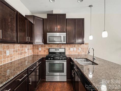 951 Warren Burgess Lane Charlotte NC 28205