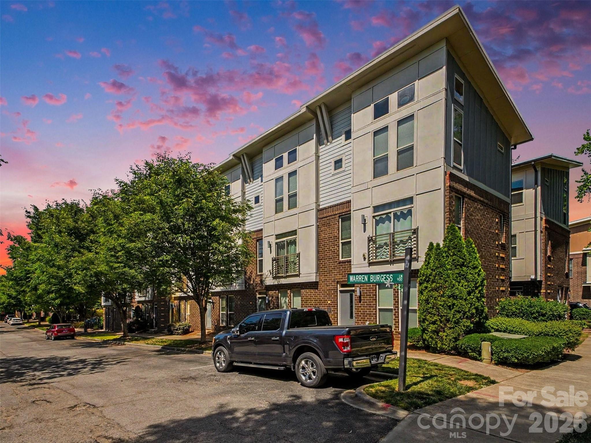 951 Warren Burgess Lane Charlotte NC 28205