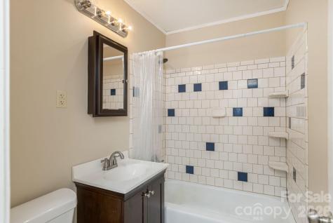 89 Stradley Mountain Road Asheville NC 28806
