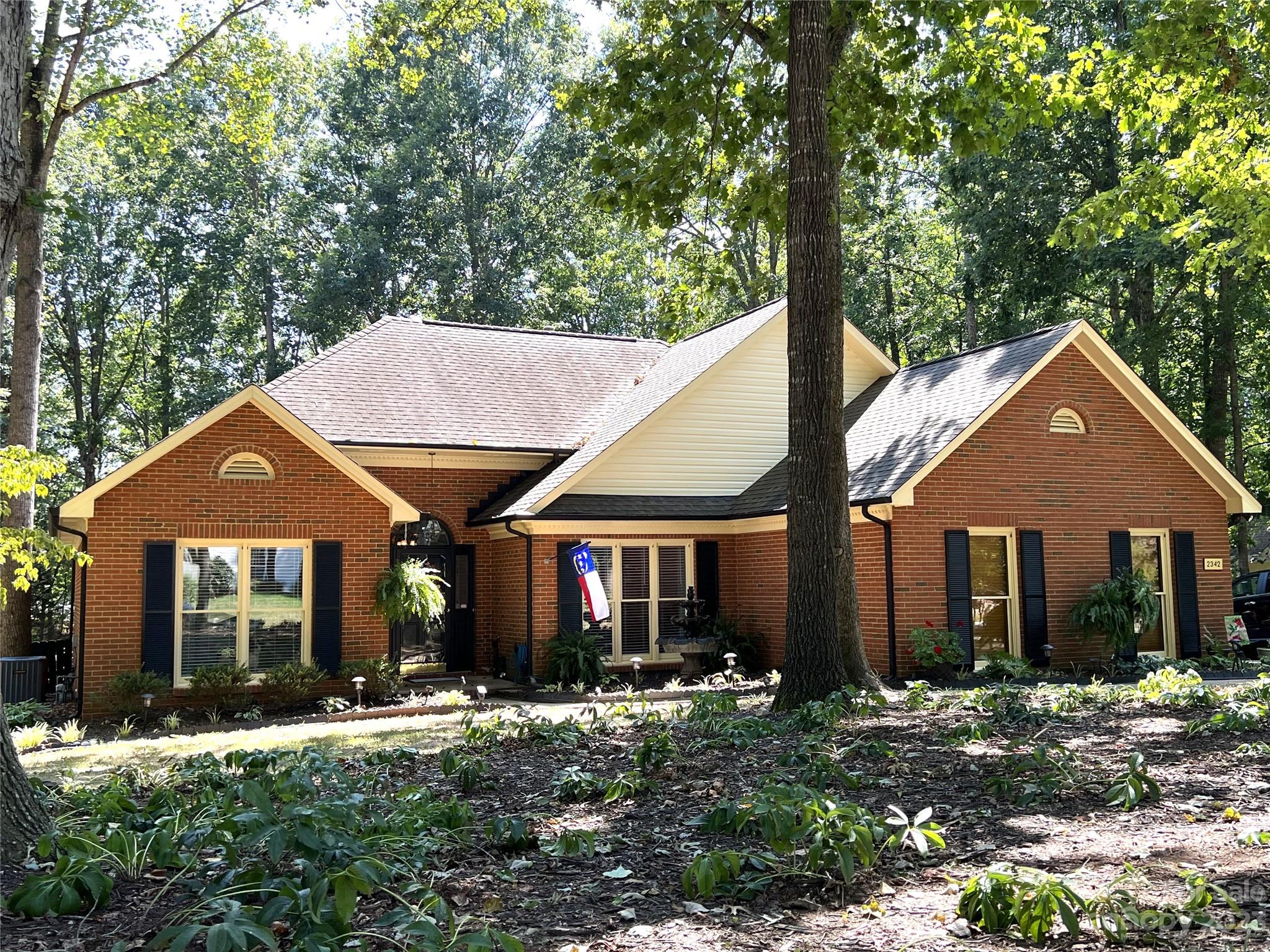 2342 Mill House Lane Matthews NC 28104
