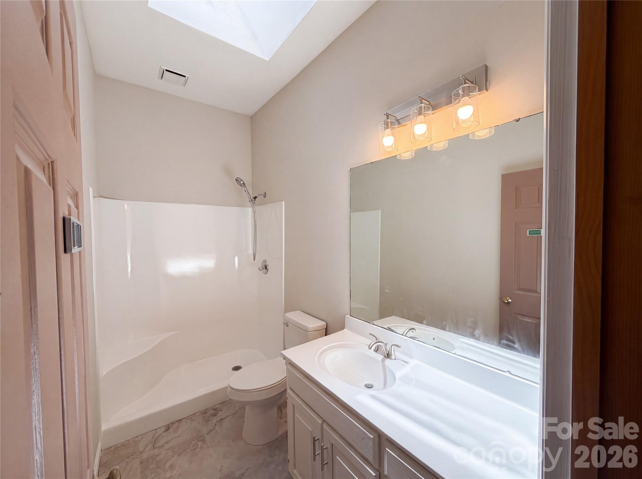 8400 Chestnut Oak Court Harrisburg NC 28075
