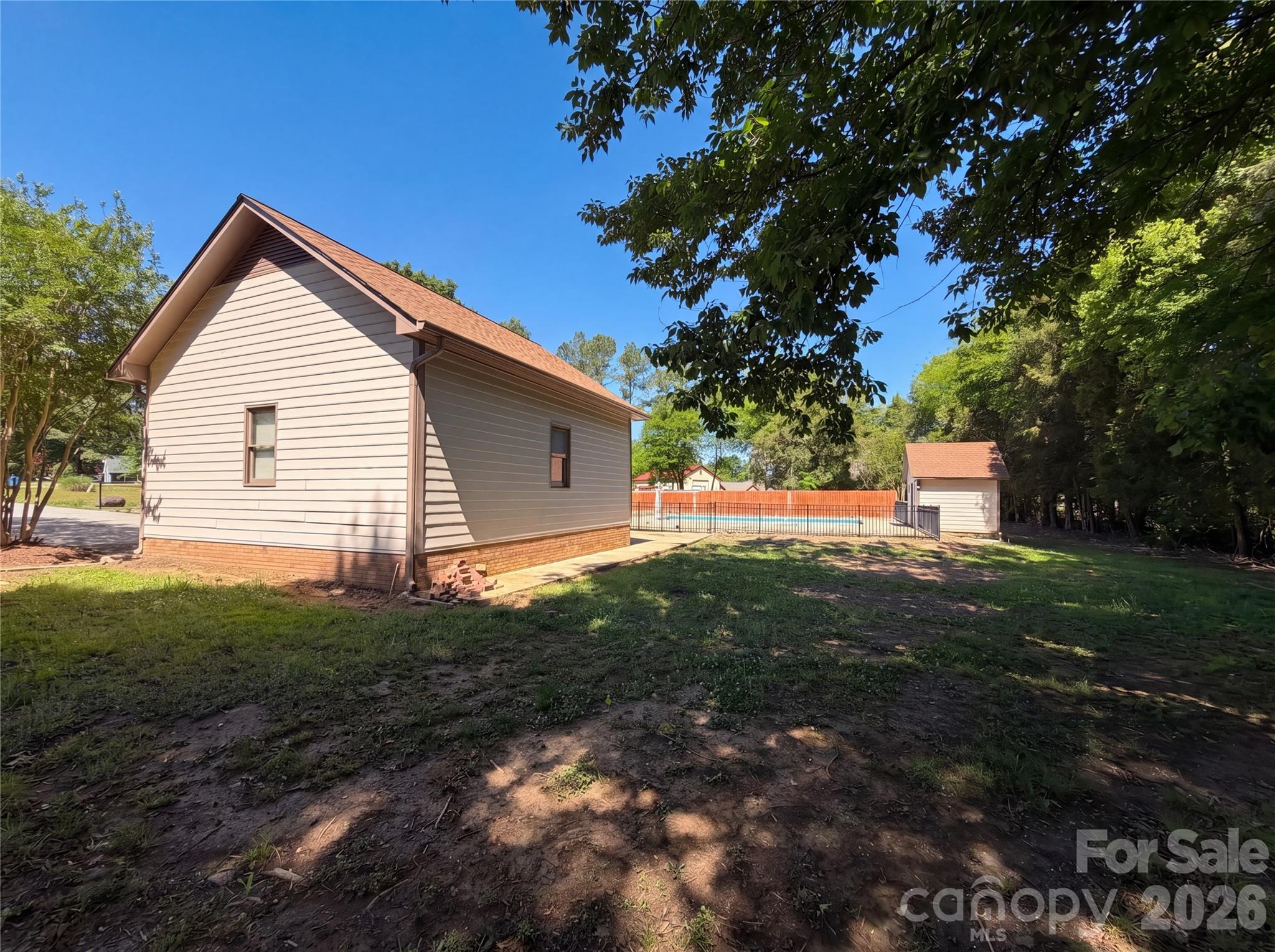 8400 Chestnut Oak Court Harrisburg NC 28075