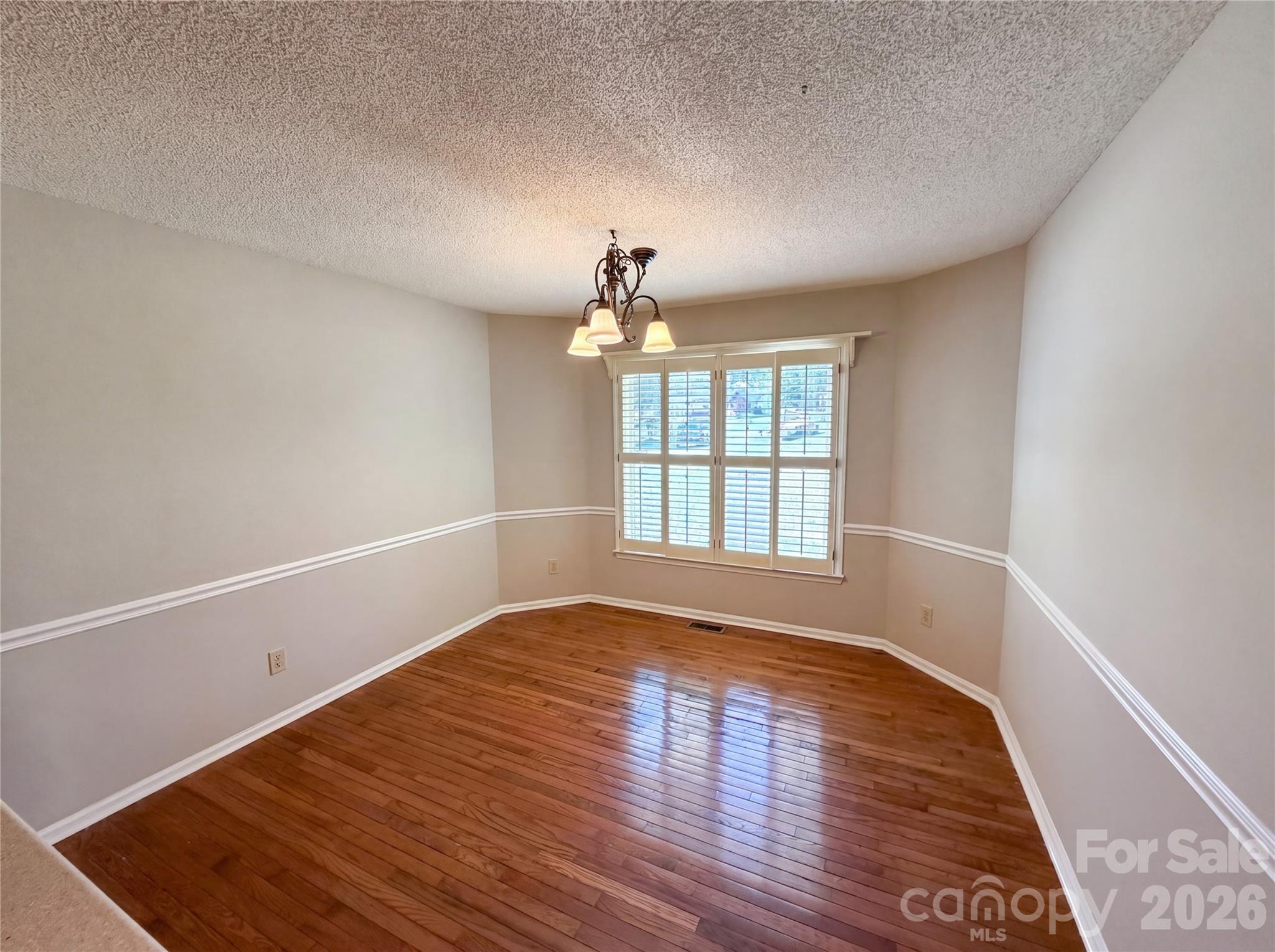 8400 Chestnut Oak Court Harrisburg NC 28075