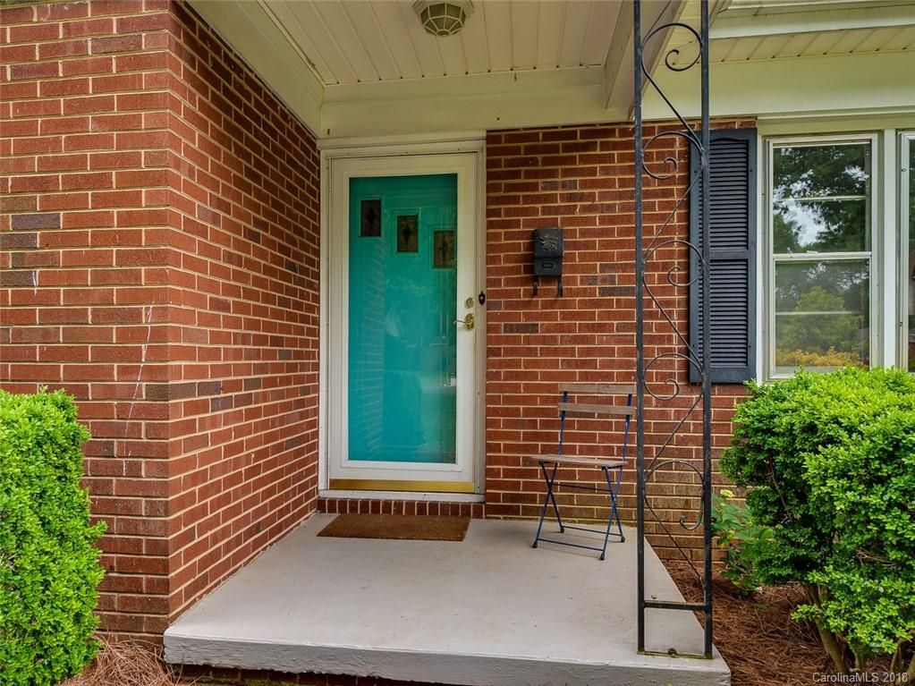 2908 Enfield Road Charlotte NC 28205