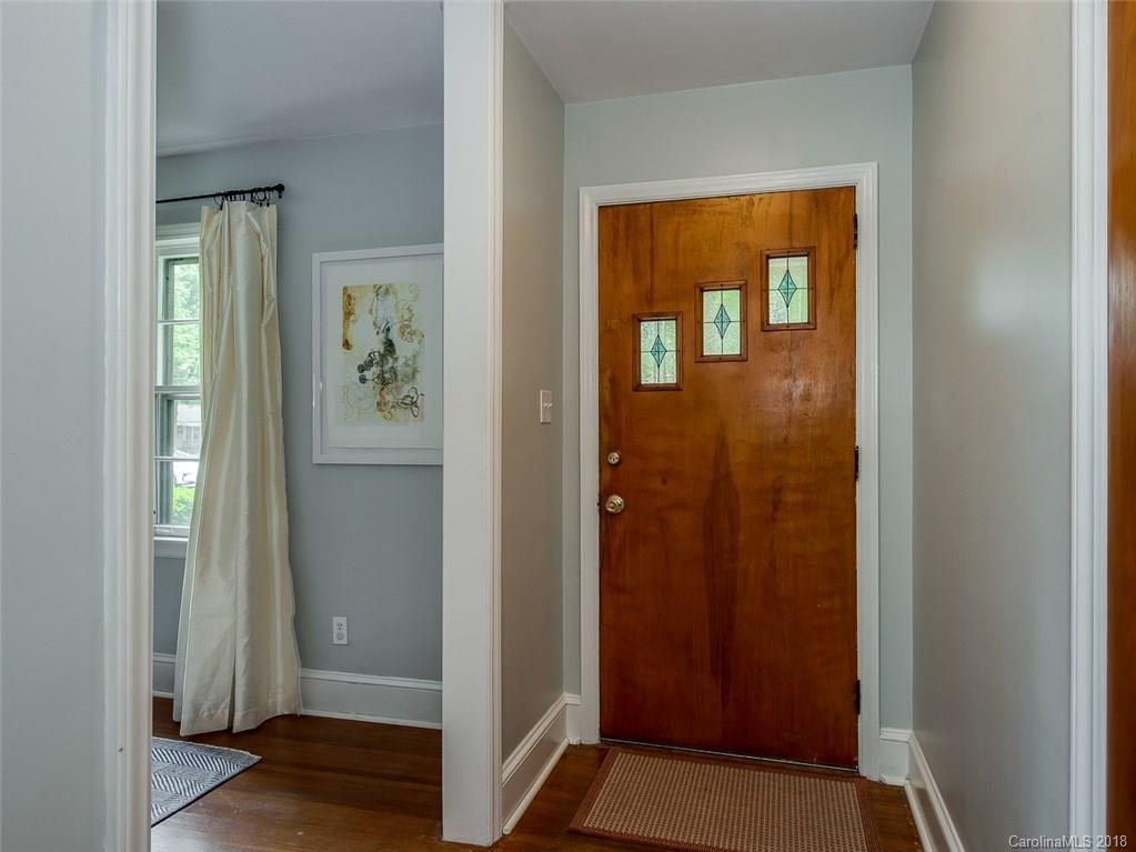 2908 Enfield Road Charlotte NC 28205
