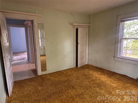 45 Briggs Road Asheville NC 28805
