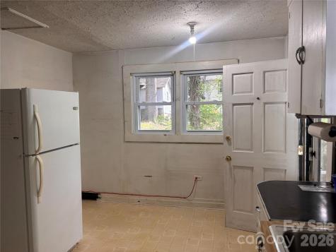 45 Briggs Road Asheville NC 28805