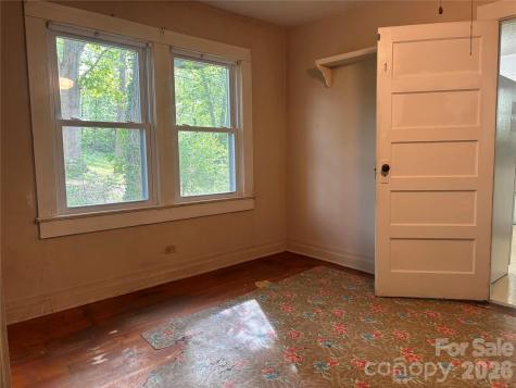45 Briggs Road Asheville NC 28805