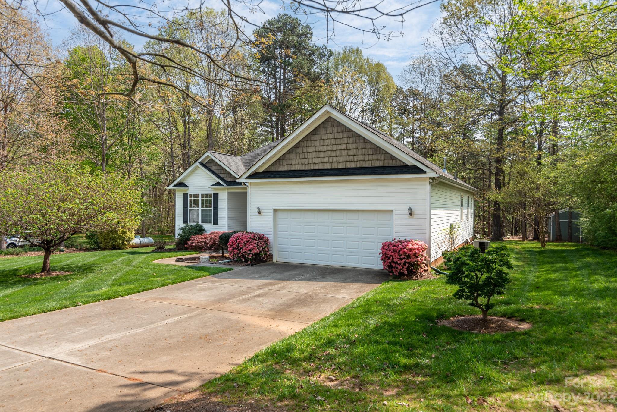 1634 Warwick Court Lincolnton NC 28092