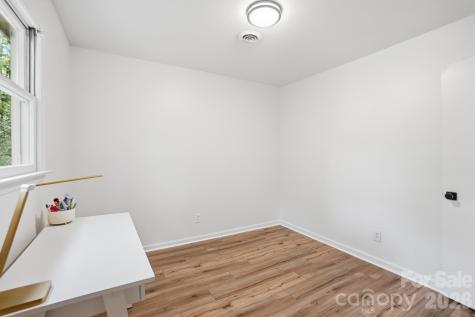 5060 Suwarrow Circle Tega Cay SC 29708