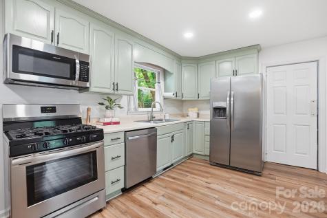 5060 Suwarrow Circle Tega Cay SC 29708